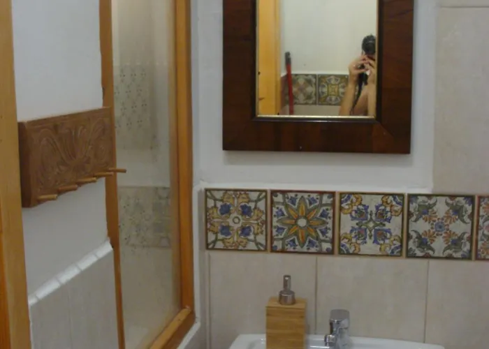 Kőszikla Apartman *